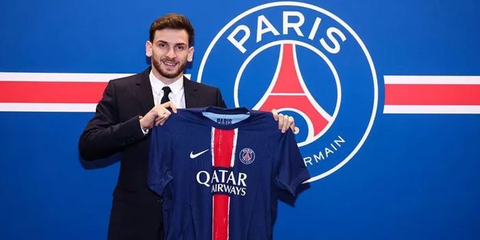 Kvaratskhelia Jadi Pemain Termahal PSG dengan Biaya Rp1,1 Triliun