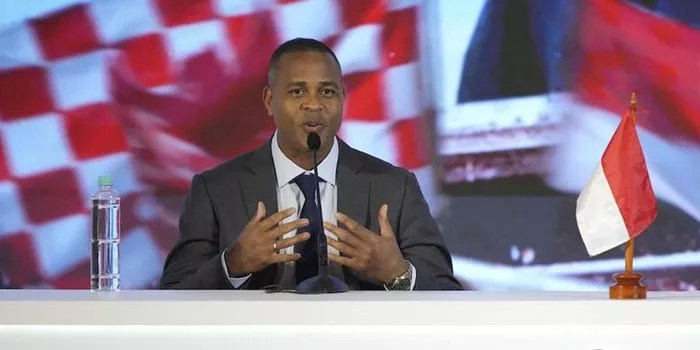Patrick Kluivert Kagum Terhadap Fans Timnas Indonesia!