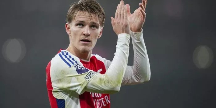 Martin Odegaard Jawab Kritik Setelah Performanya di Liga Champions  