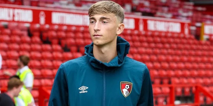 Menanjak di Musim Ini, Dean Huijsen Jadi Target Utama Chelsea
