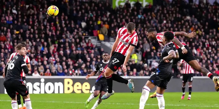 Brentford Taklukkan Crystal Palace Setelah Drama Adu Penalti
