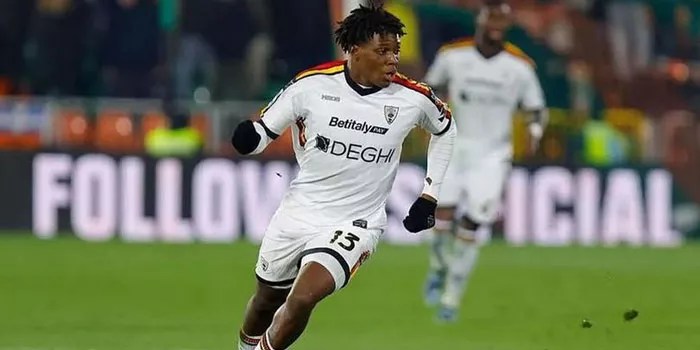 Patrick Dorgu Bek Sayap Denmark yang Siap Revolusi MU!