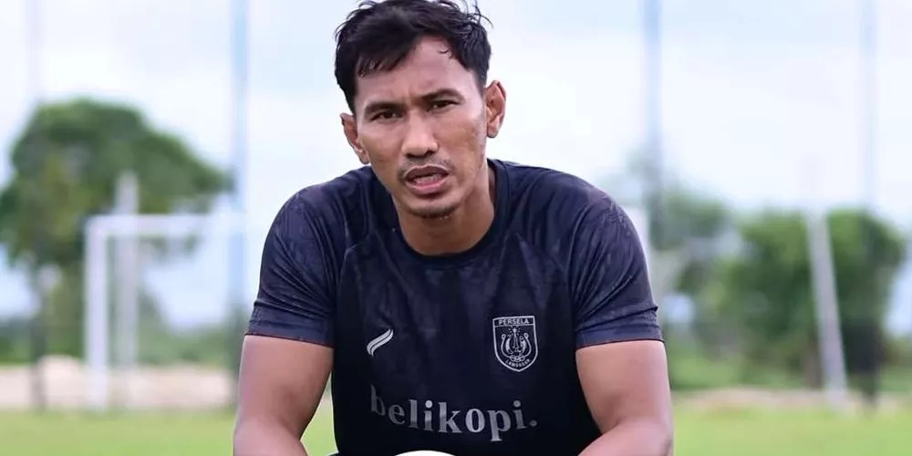 Mantan Bek Timnas Indonesia Ikut Seleksi Asisten Kluivert