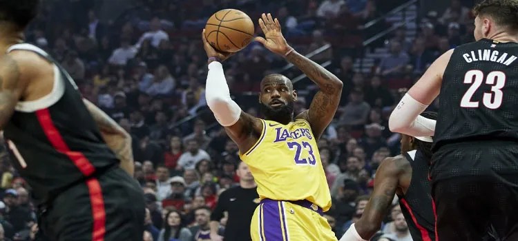 LeBron James Cetak 40 Poin, Pimpin Lakers Kalahkan Trail Blazers 110-102