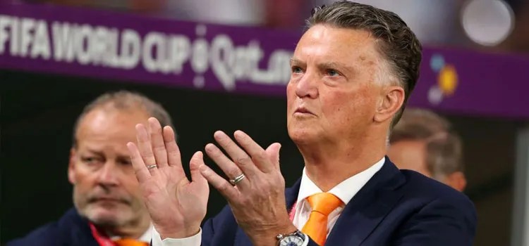 Louis Van Gaal jadi Kandidat Utama Direktur Teknik Timnas Garuda Indonesia?