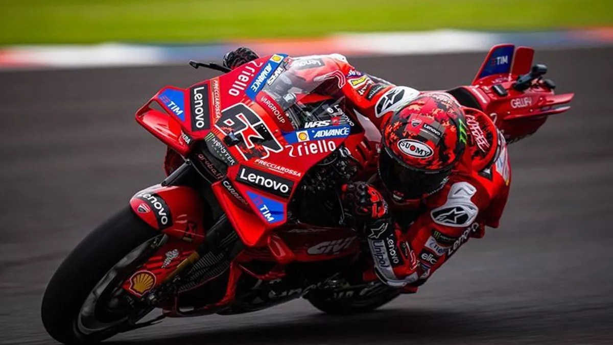 Marquez Jatuh, Bagnaia Juara, Alex Kuasai Klasemen MotoGP 2025