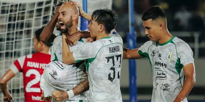Liga 1 2024-2025: Persis 0-2 PSS