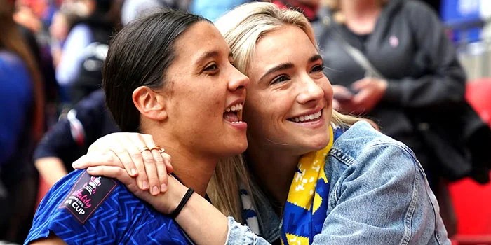 Chelsea Mengecam Tindakan Homofobik kepada Kerr dan Mewis