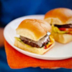 Beef Slider & Apple Slices