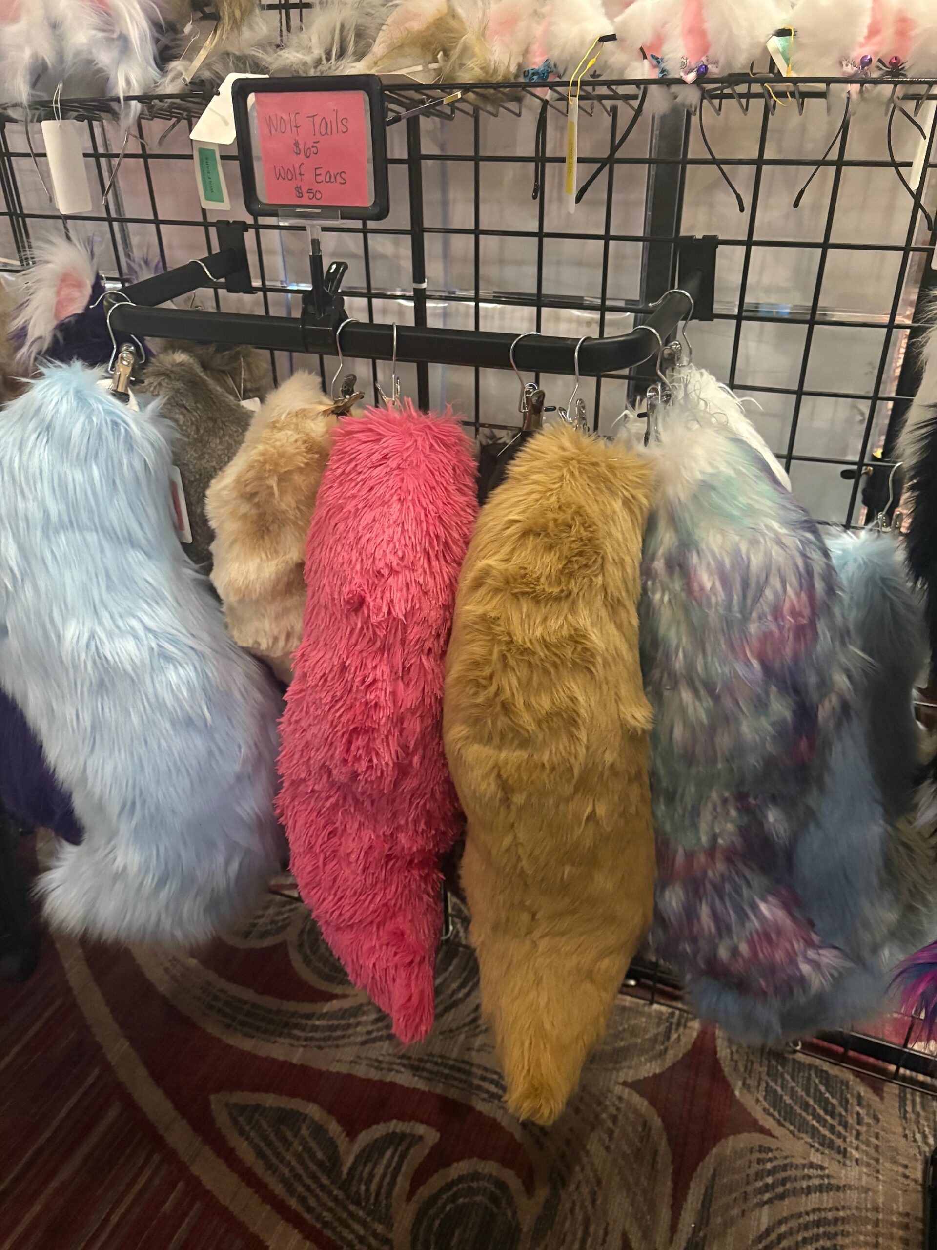 Large "Wolf" Tail