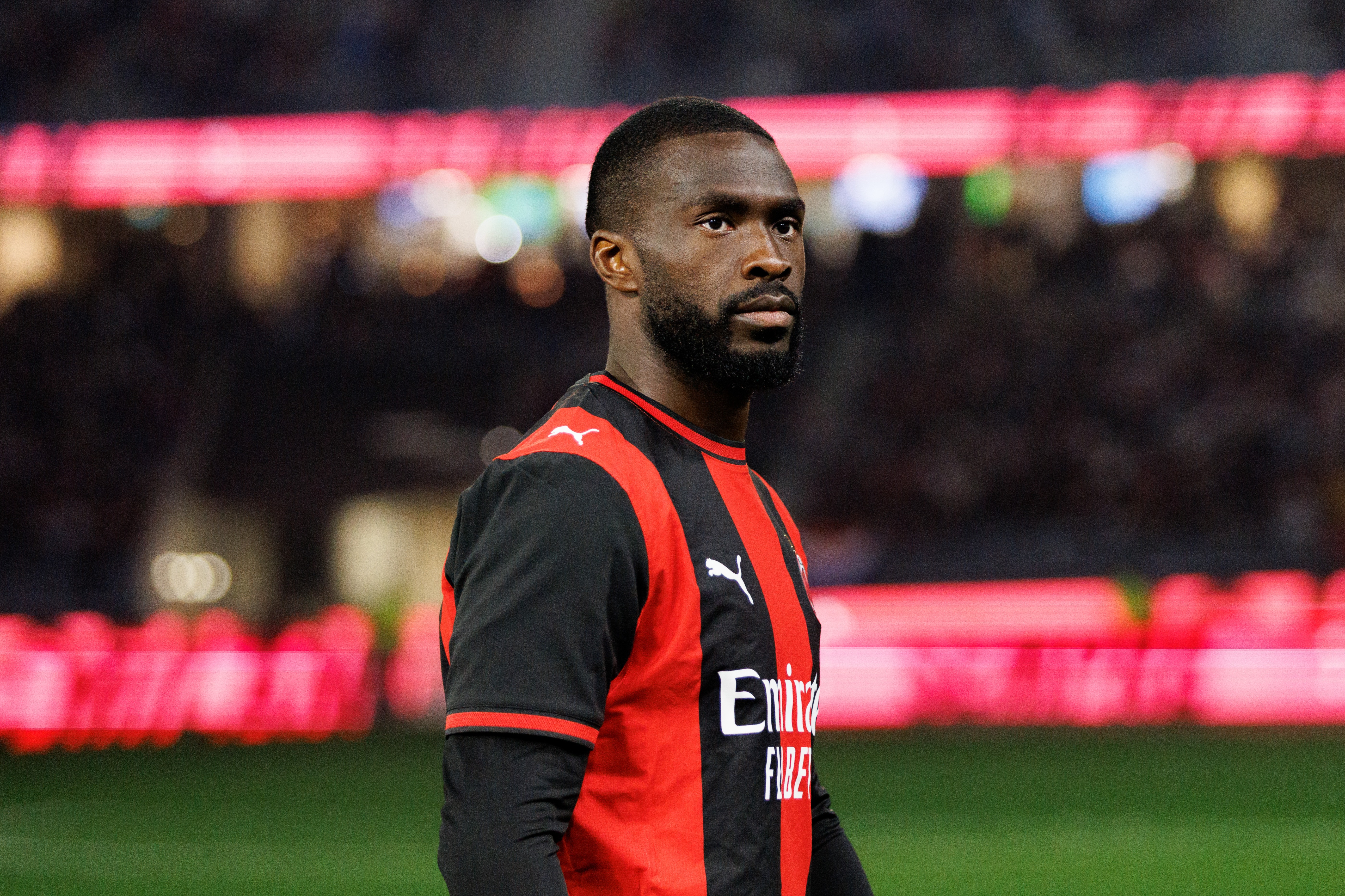 Fikayo Tomori's Future: A Transfer Saga Unfolds (2026)