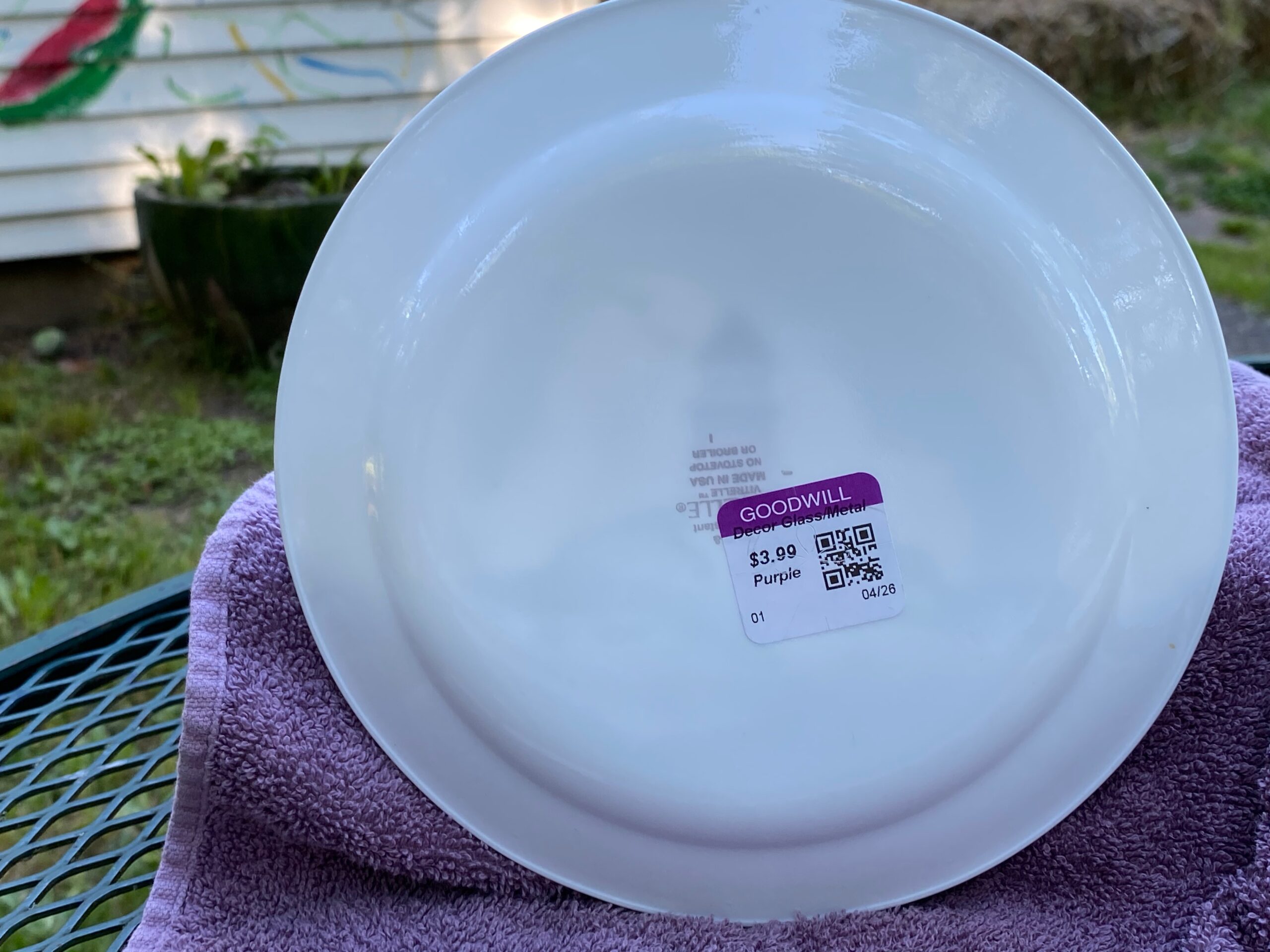 Corelle dish with lighthouse pattern 351 ppm Cadmium on the food