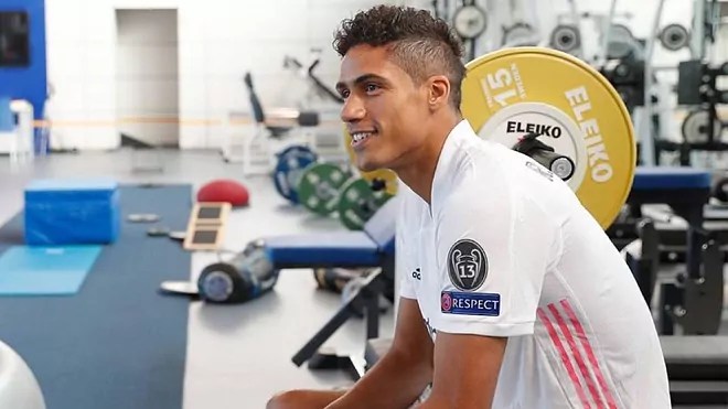 El United no tiene prisa con Varane