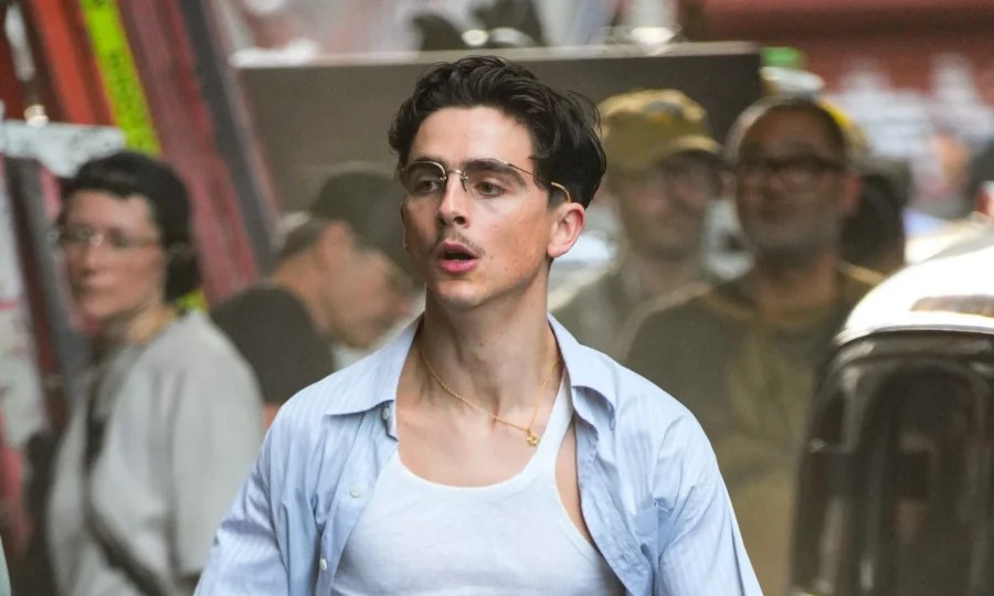 لاعب تنس طاولة يسعى لتحقيق حلمه ويخوض رحلته من القاع إلى القمة