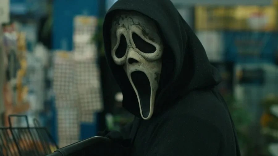 مقنع جديد يعيد سيدني إلى أسوأ كوابيسها حين تصبح ابنتها الهدف التالي SCREAM 7