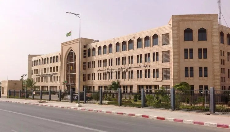 ----------------------------1