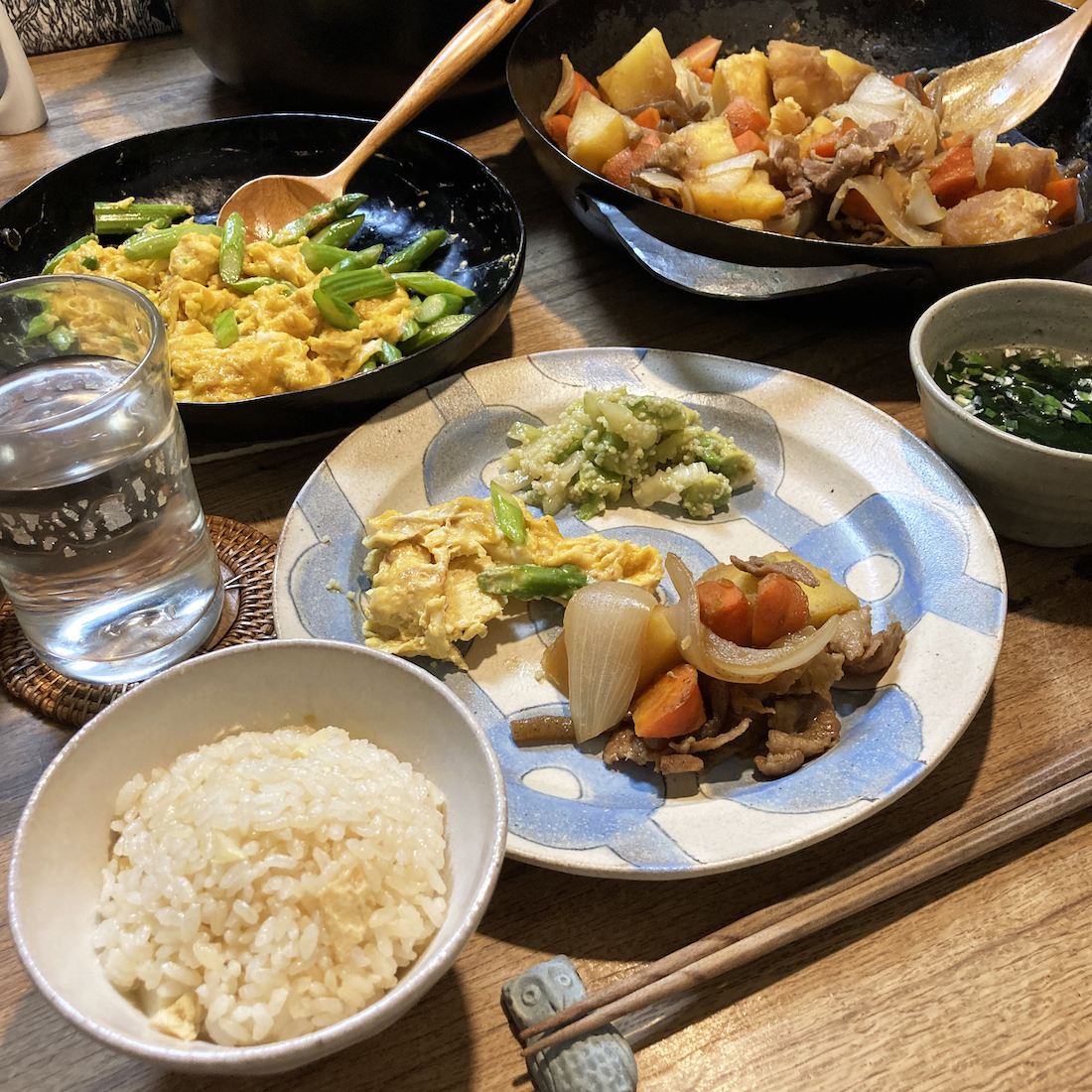 肉じゃがも鉄フライパンで