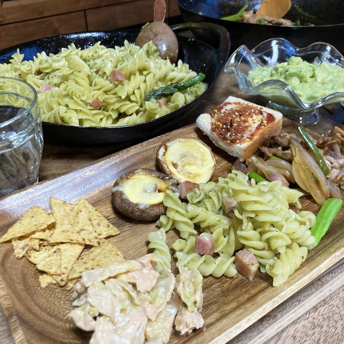 マカロニ -バジルソース-