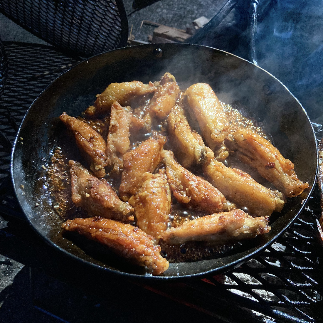 キャンプ飯 -手羽中甘辛揚げ-