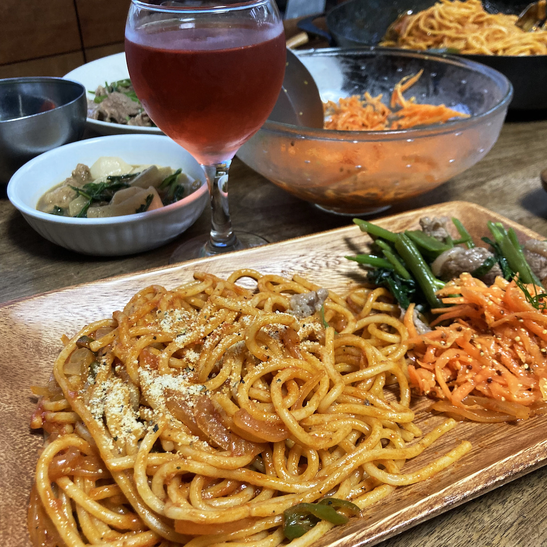 ナポリタン＆空芯菜と牛肉の炒め物