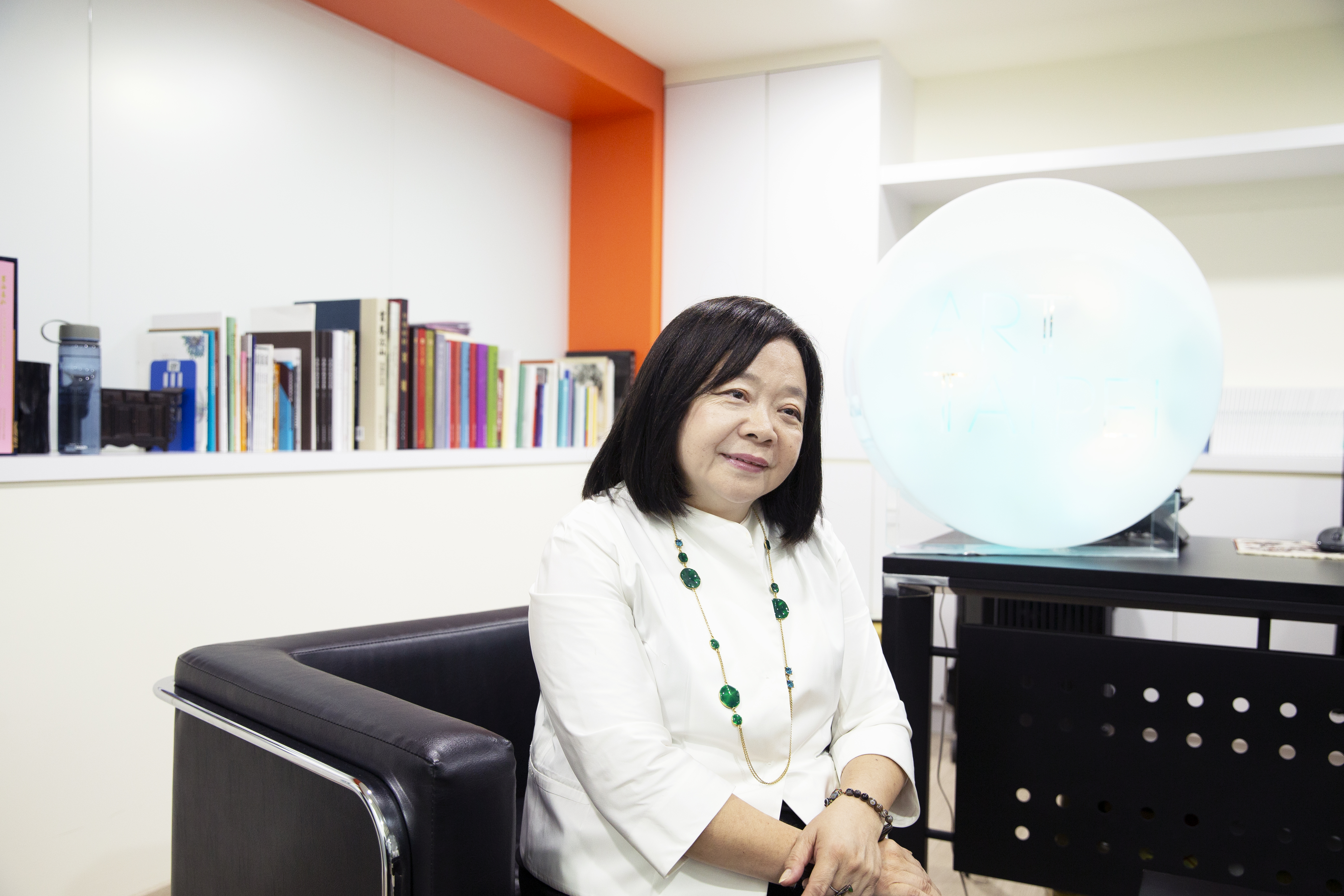 「台灣好的優點,本來就很好,並不是因為有了外來勢力而瞬間變好的。」專訪 ART TAIPEI 畫廊協會理事長鍾經新 “Something Good of Taiwan is a fact for long time, it’s not like something happen then make it become good.” – Interview with Director of ART TAIPEI-the Taiwan Art Gallery Association