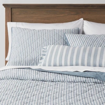 Check out our king size quilt selection for the very best in unique or custom, handmade pieces from our quilts shops. king quilt set clearance target