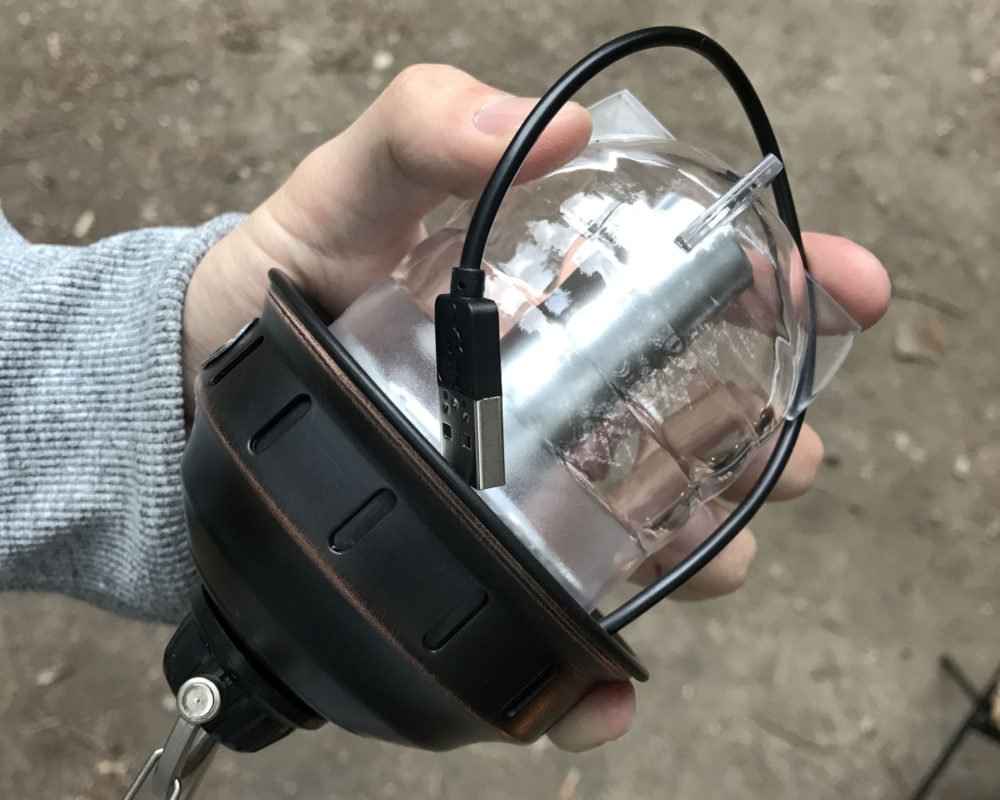 ベアボーンズ ビーコンライト レビュー おしゃれで便利なledランタン たろーキャンプ