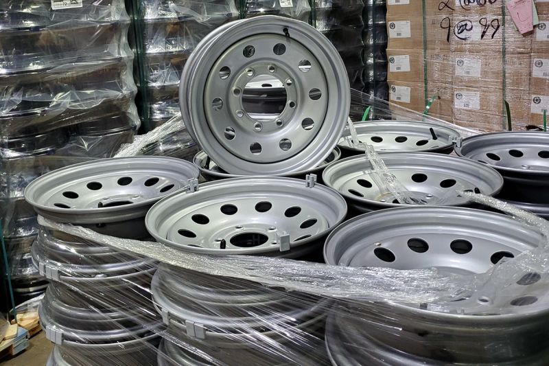 Tire Wheel Maintenance Taskmaster - Premium Dark Illustration Gallery - High Resolution