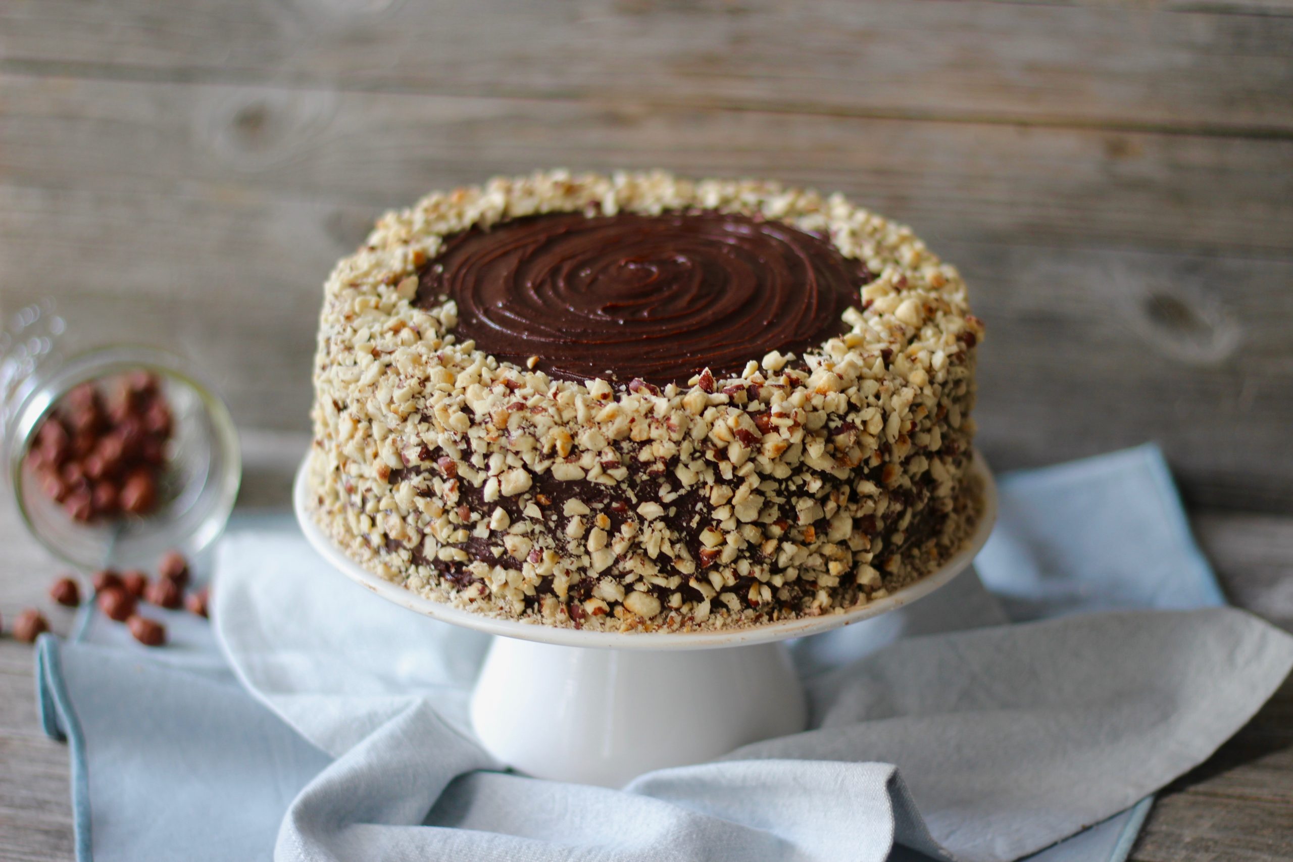 Lachsfilet in Fenchel-Kruste, Zitronen-Chili-Spargel, Rosmarin ...