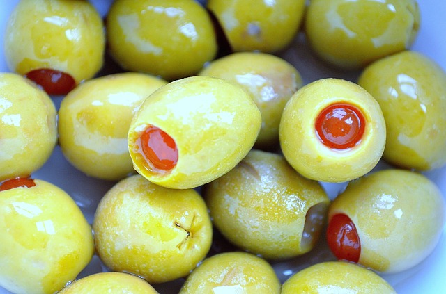 olives-20224_640