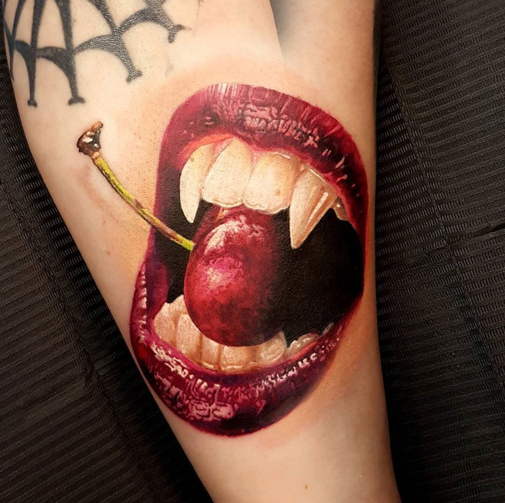 Vampire mouth & cherry