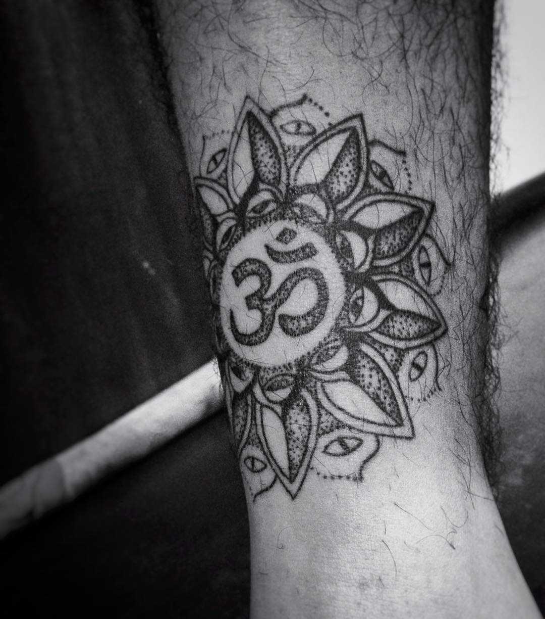 Om Mandala Tattoo - Tattoogrid.net 1225_x_1080_jpg