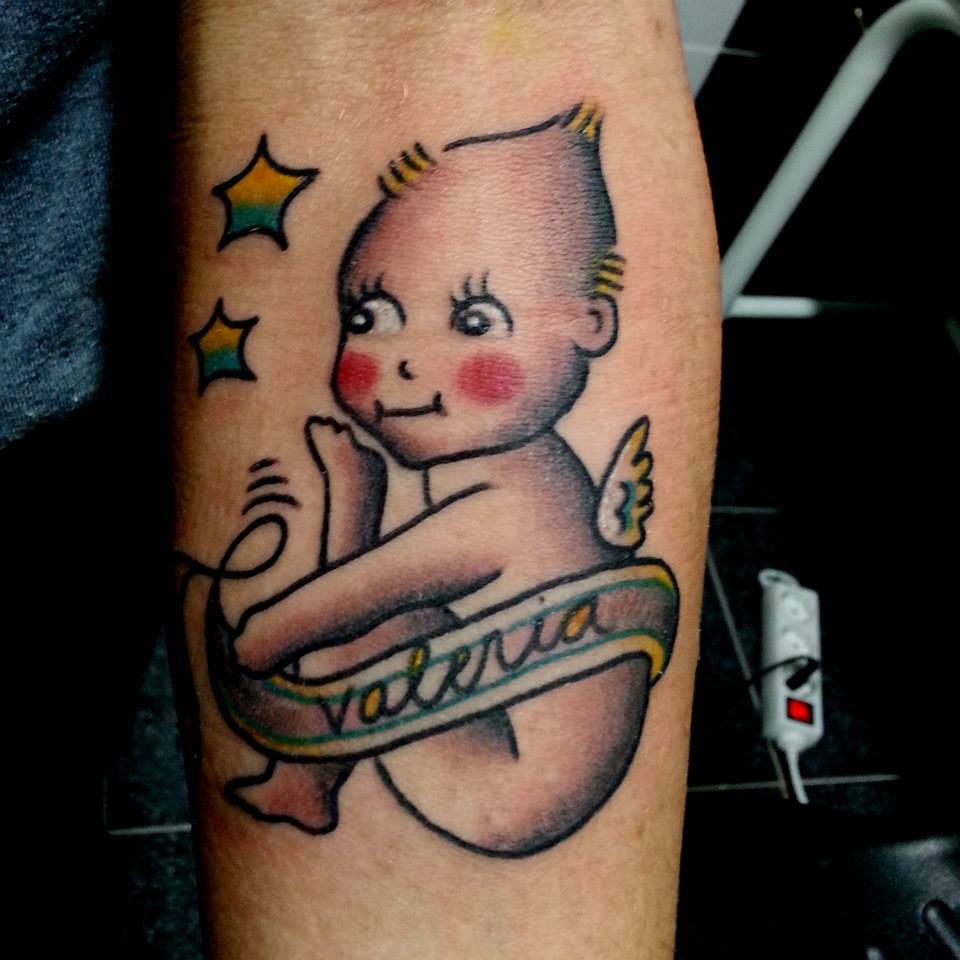 Tatuaje De Un Angel Bebe