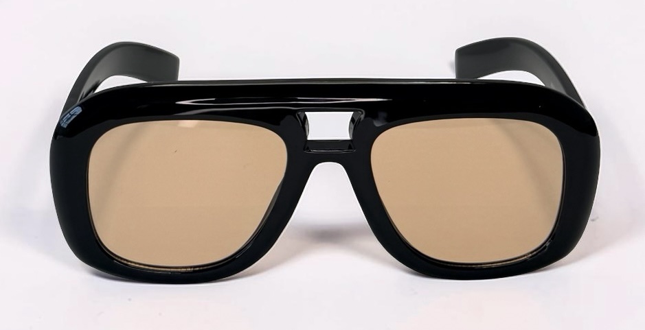 Monarch Black and Tan