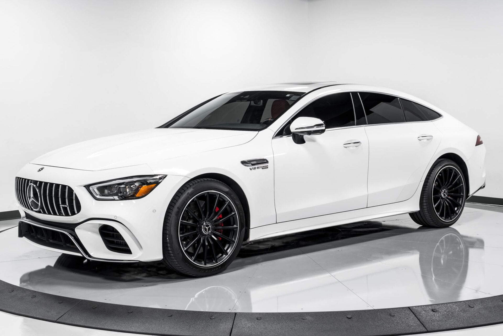 Mercedes Benz AMG GT63s