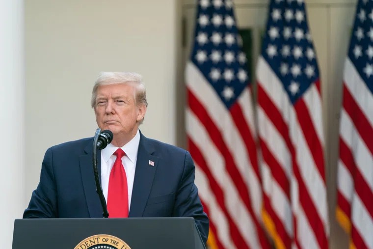 Трамп отменил встречу с Путиным и ввел санкции против «Роснефти» и «Лукойла»