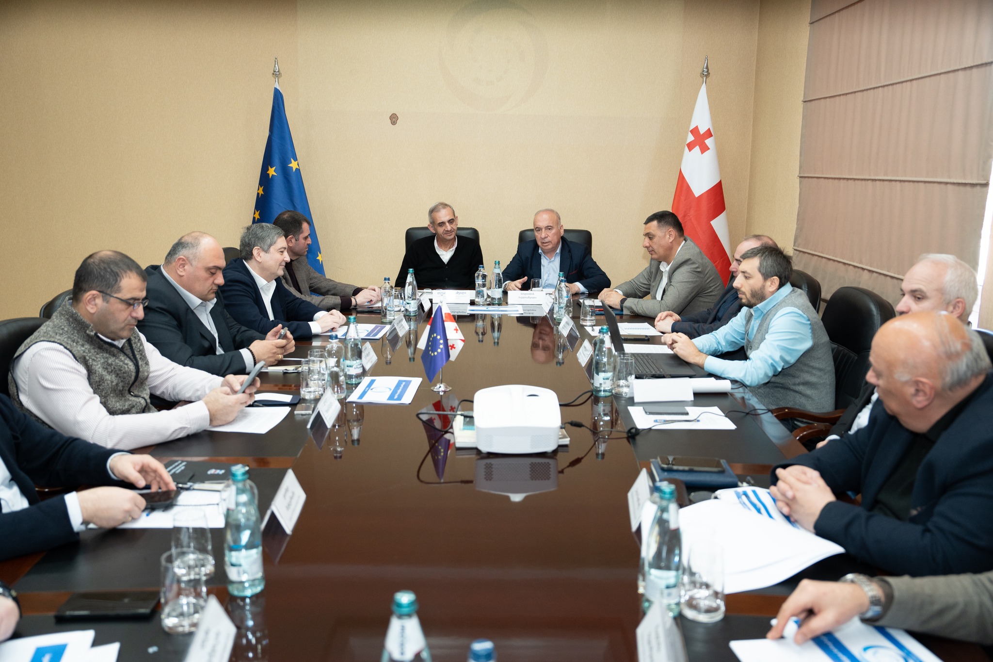 В Грузии планируют создать систему по утилизации старых автомобилей