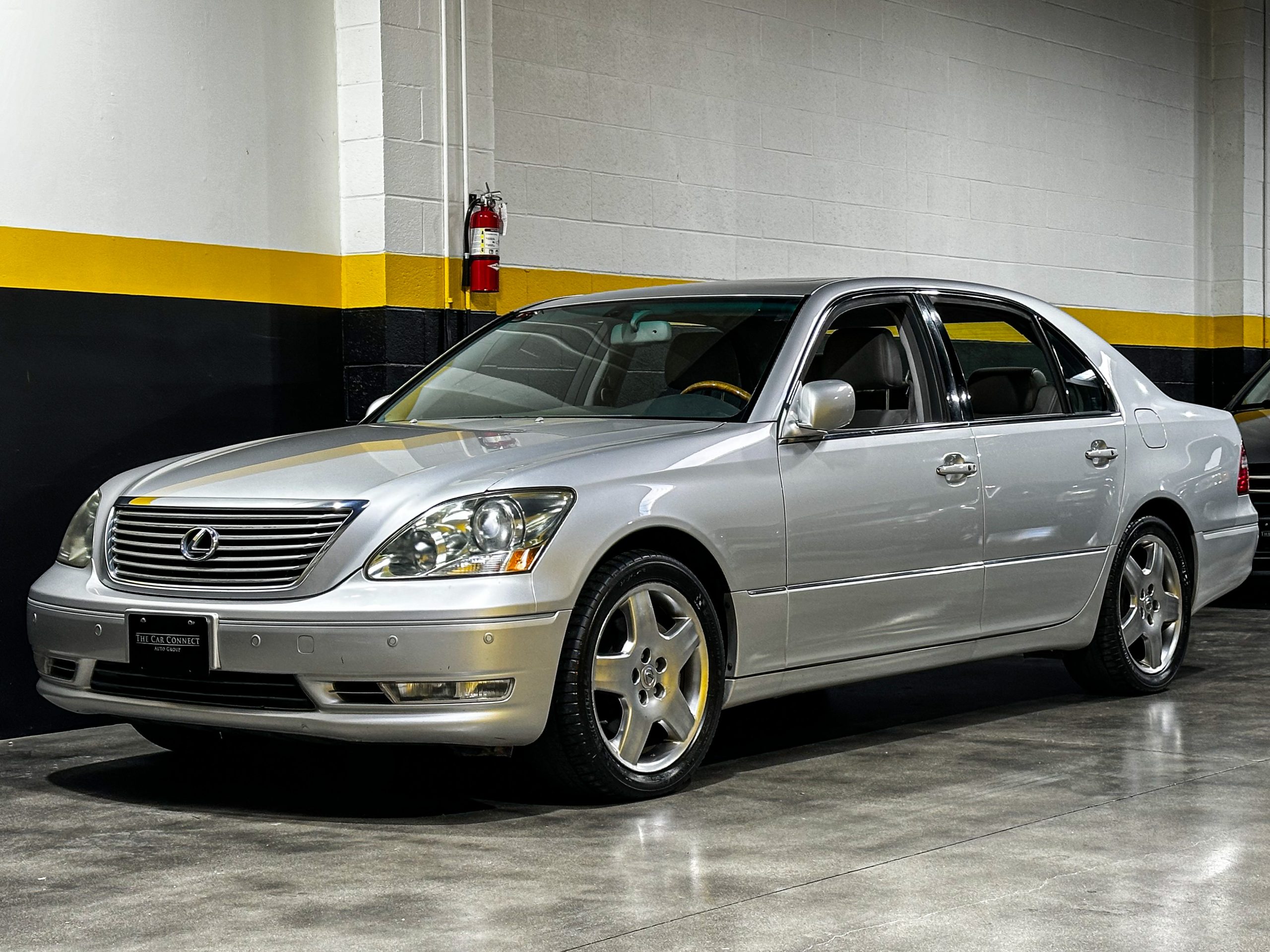 2005 Lexus LS430
