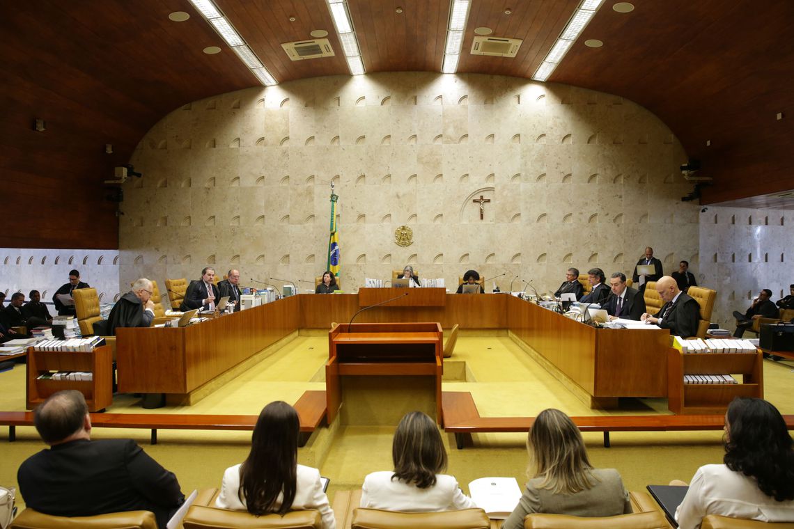 Terceirização da atividade-fim já tem dois votos favoráveis no STF