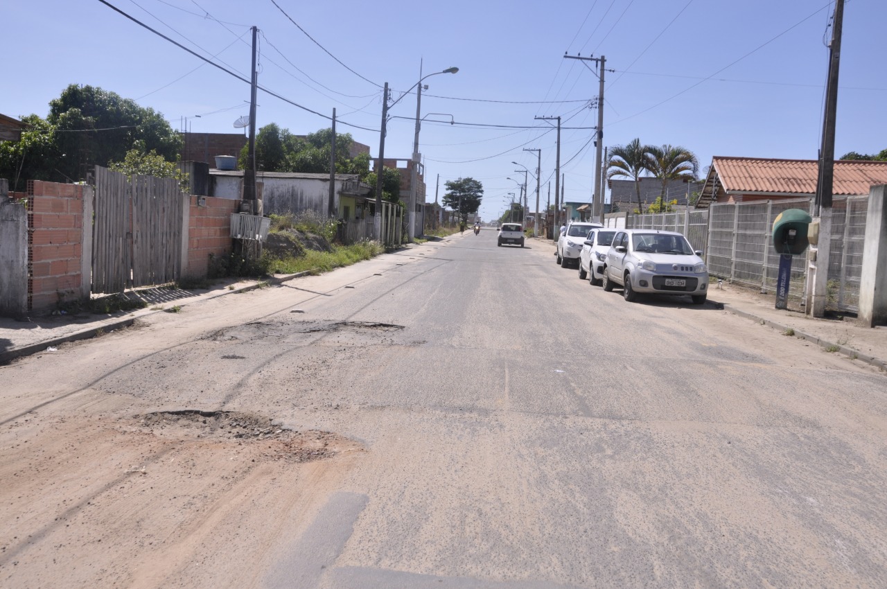 Moradora pede e Pigati determina sinalização em obras na zona oeste