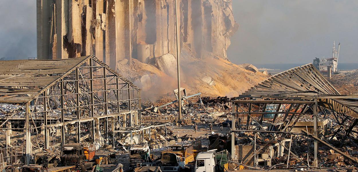 Quase um mês após explosão em Beirute, Líbano escolhe novo primeiro-ministro