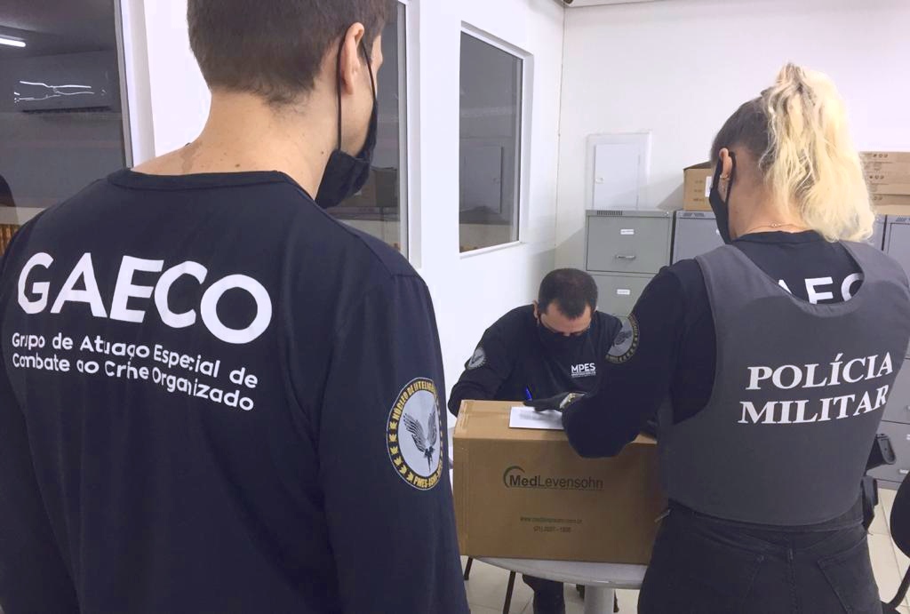 Polícia combate quadrilha que rouba combustível da Petrobras no ES e no Rio