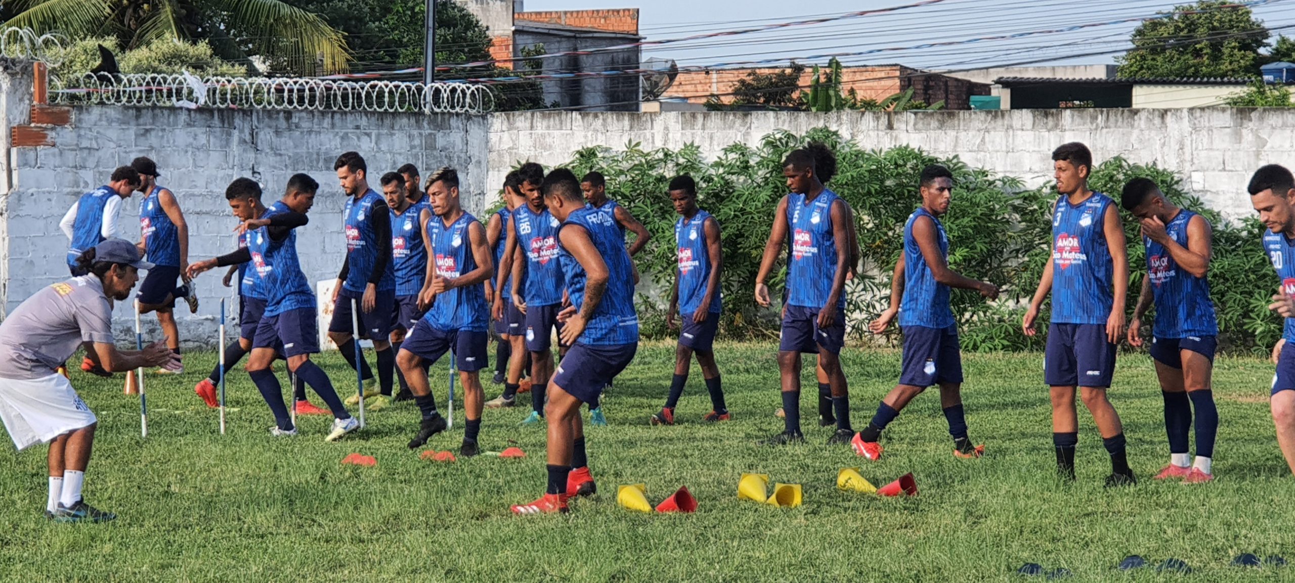 Associação busca treinador para substituir Marcelo Cardoso