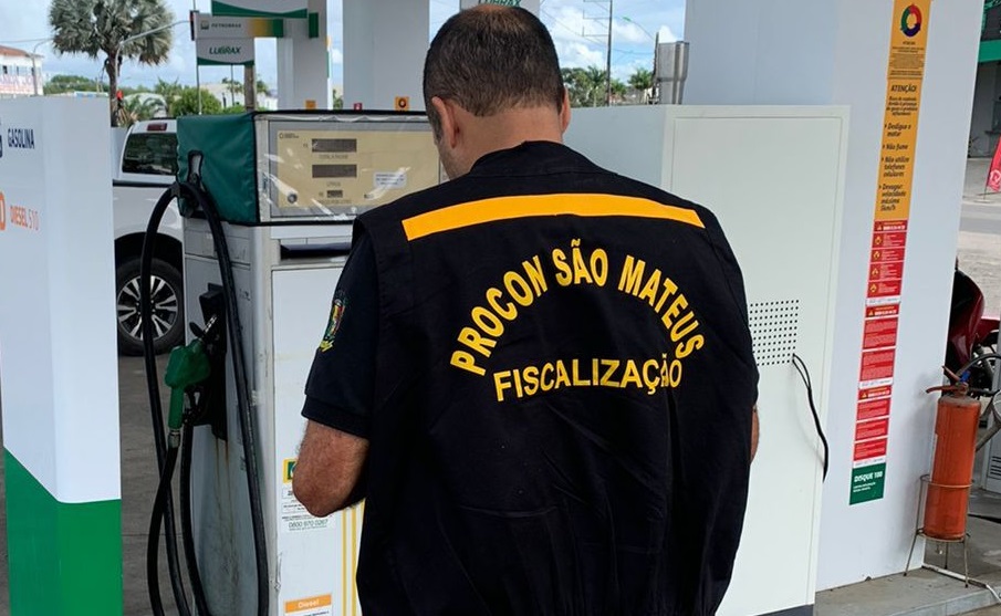 Procon municipal notifica 26 postos de combustíveis em São Mateus