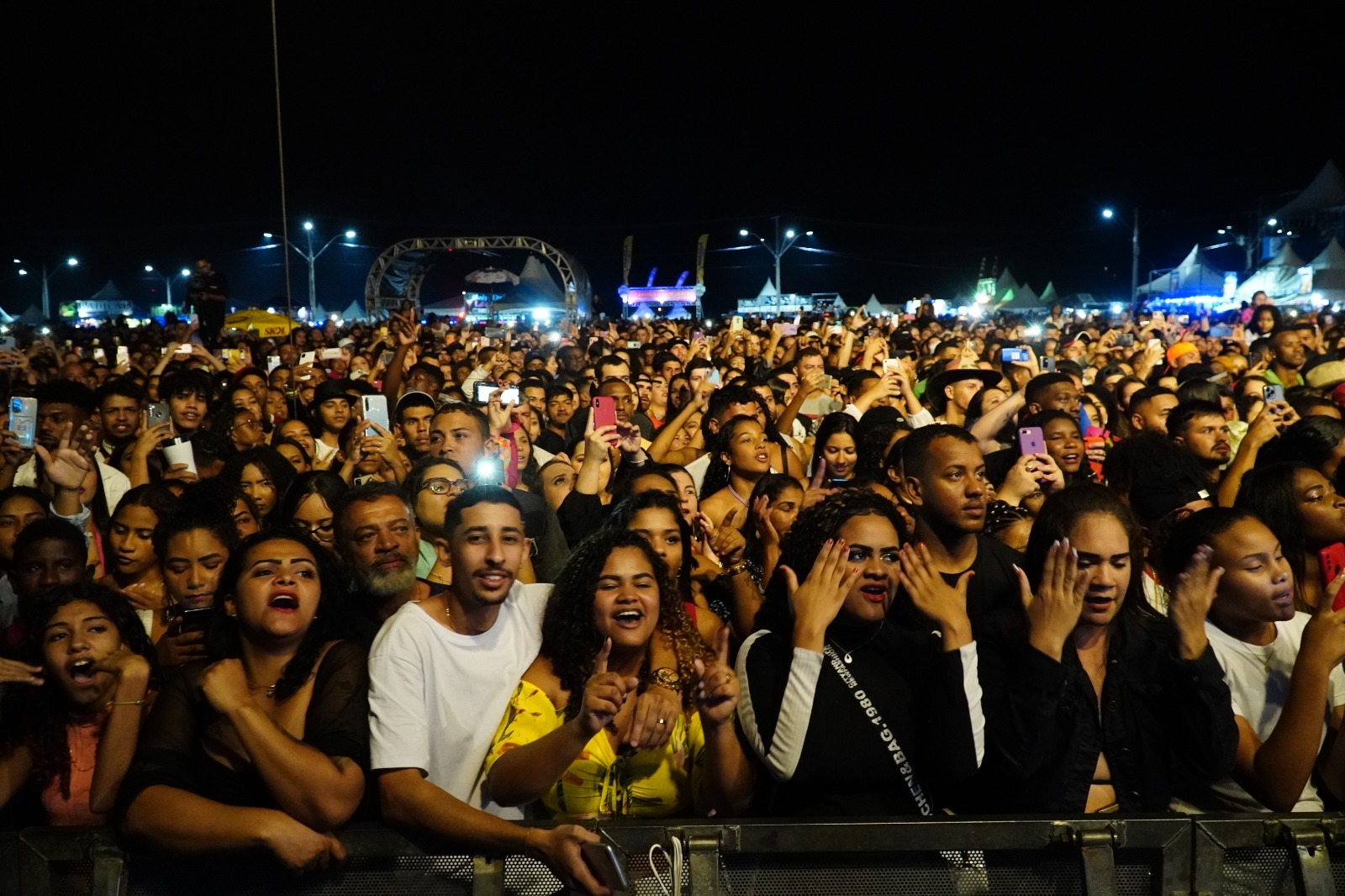 Festa da Cidade é confirmada com shows de Nadson O Ferinha, Eduardo Costa e Nayara Azevedo