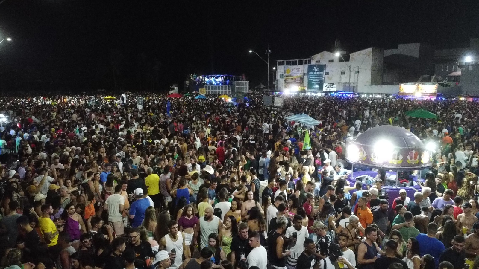 Hotéis e pousadas de Guriri têm procura intensa para o Carnaval