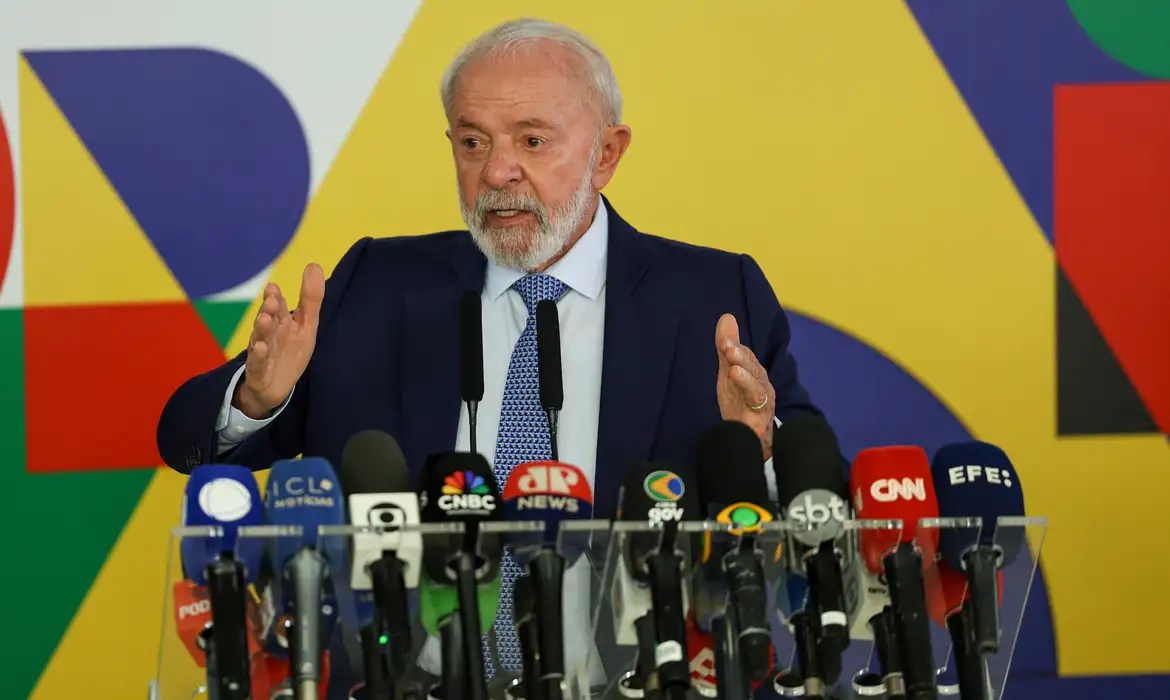 Viagem de Lula à Rússia e China aproxima países na política e economia