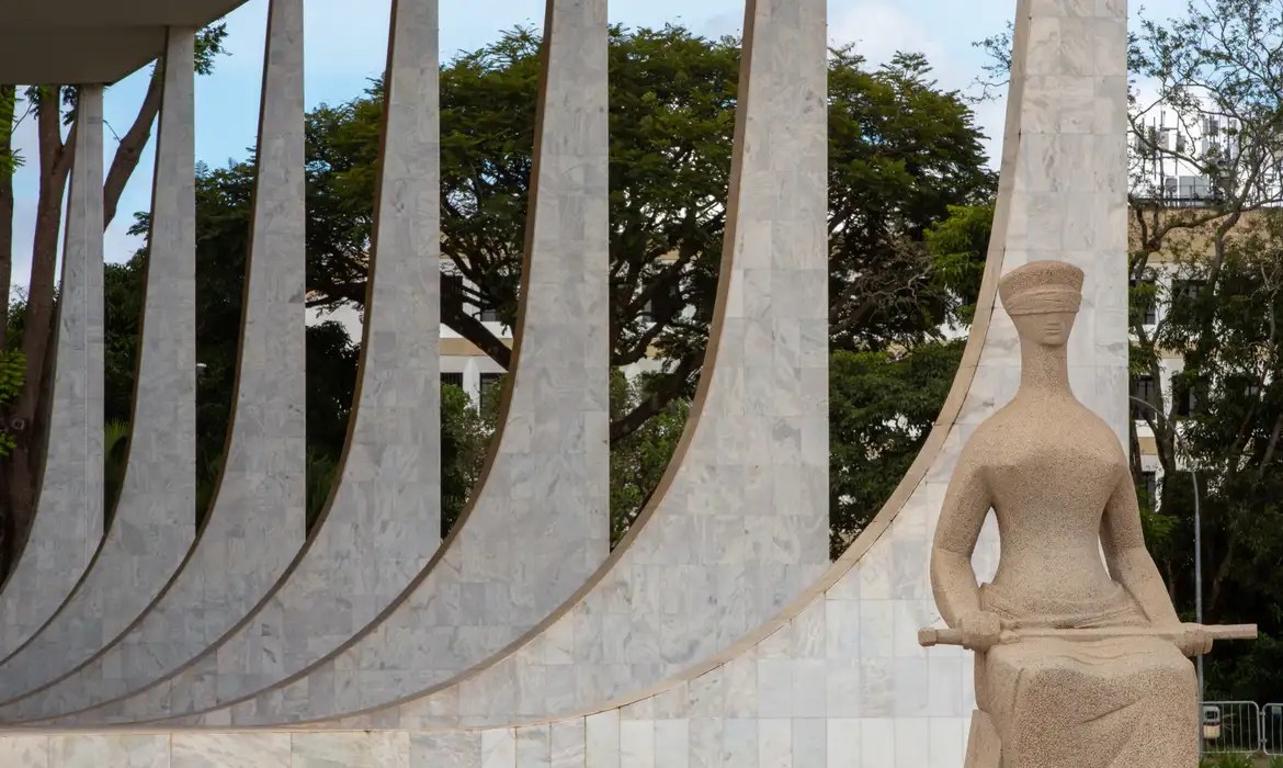 “Satisfatória”, diz Moraes sobre denúncia contra Bolsonaro e aliados