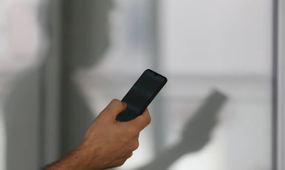 Governo vai migrar 4 milhões de contratos para app do consignado CLT