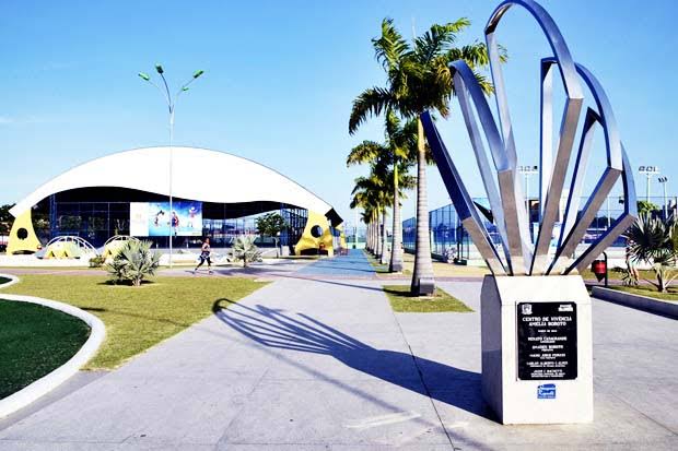 Prefeito anuncia início de reforma do Centro de Vivência Amélia Boroto